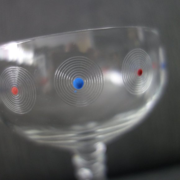 Marie Antoinette Champagne Glass with Red and Blue Circle Pattern - Picture 2 of 8